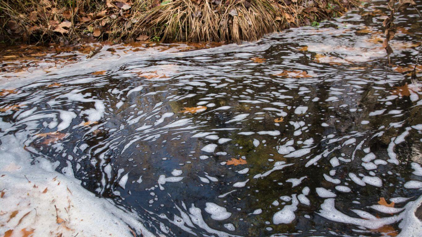 Río contaminado