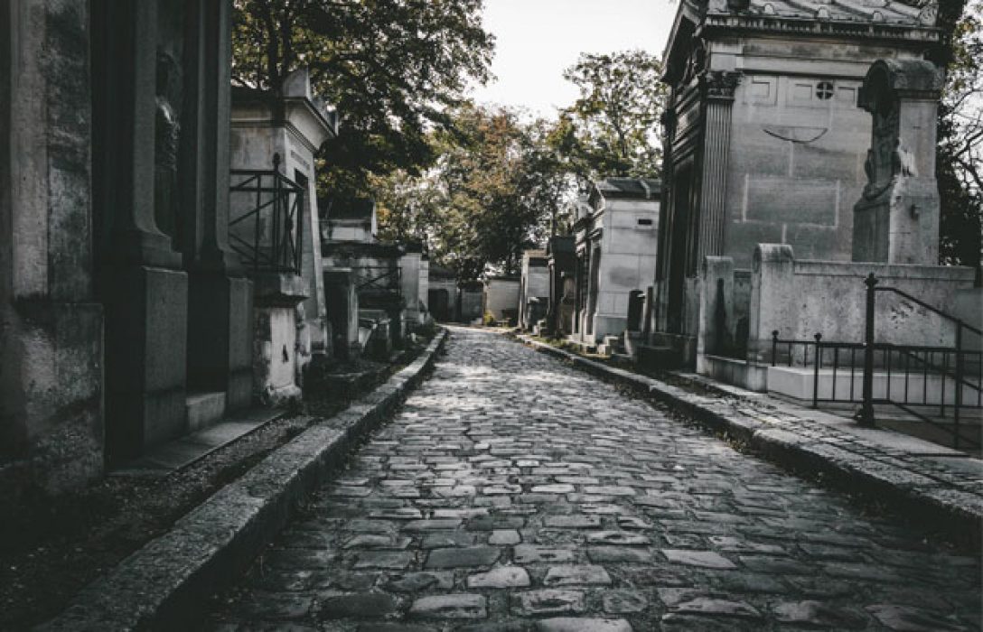 Cementiri | Autor: Echo Grid